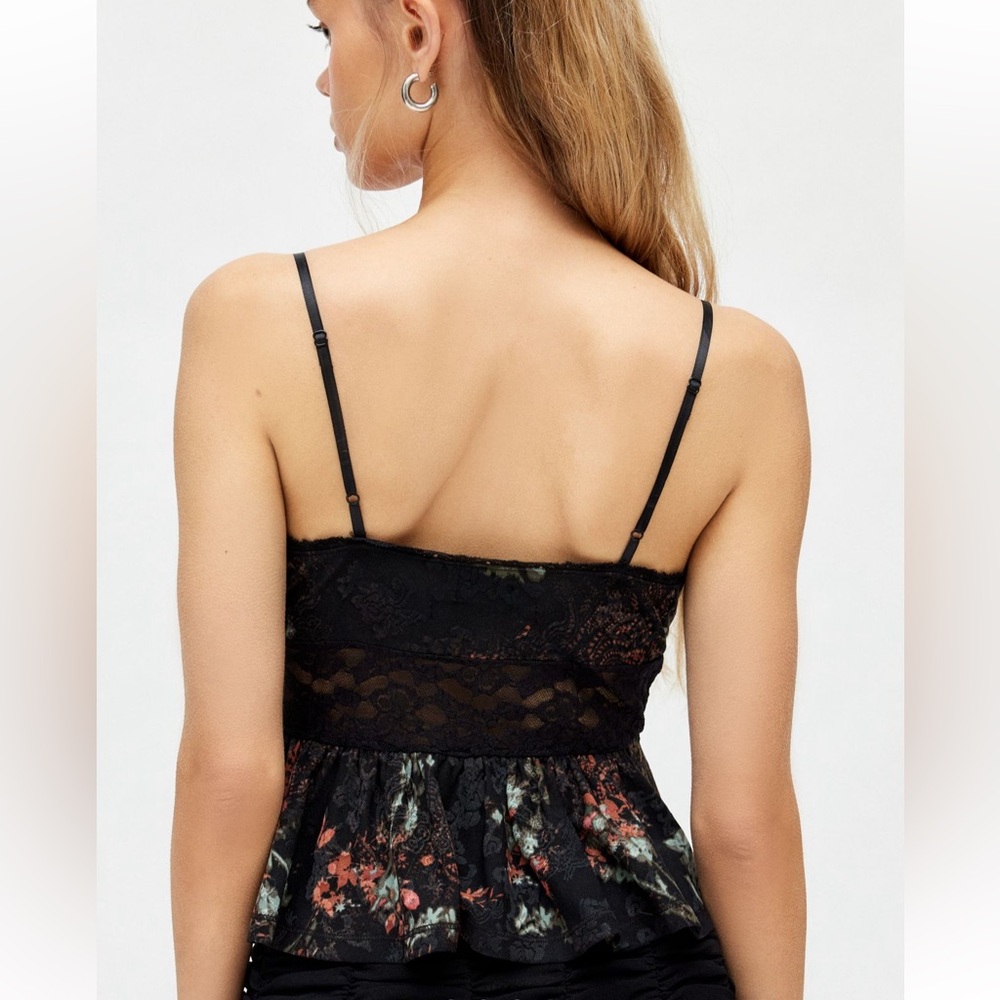 Ecote Floral Lace Trim Black Top Whimsigoth Feminine Babydoll - Picture 3 of 9